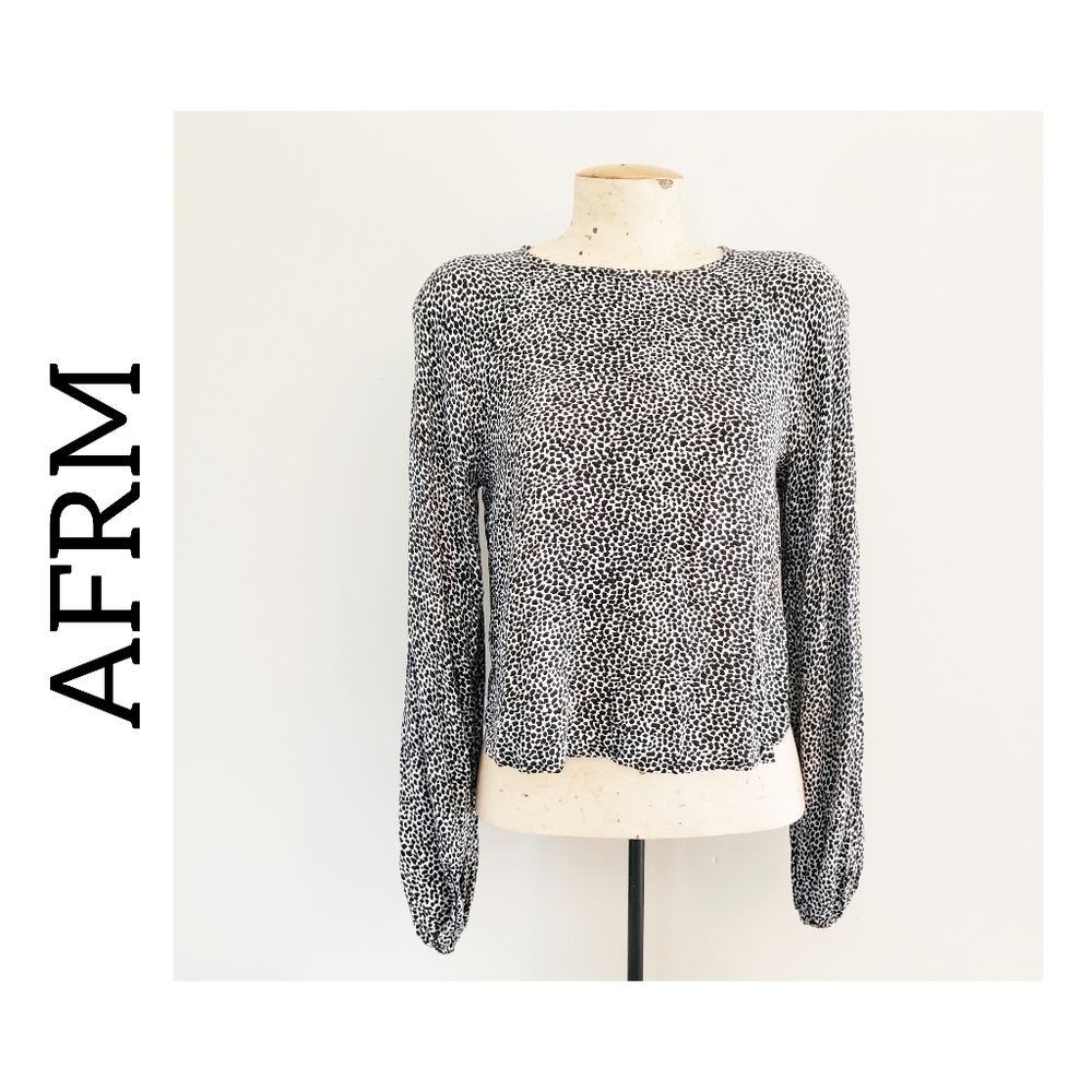 AFRM Cropped Leopard Print Black White Bubble Sleeve Size Small